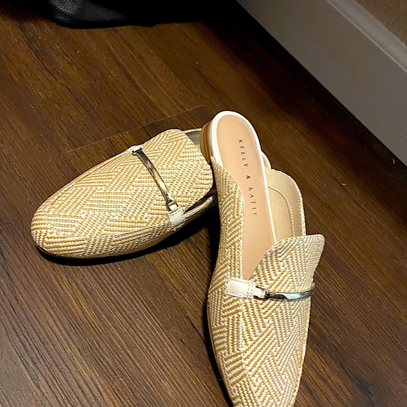 Kelly & Katie Shoes - Brand New Kelly & Katie Mules Size 7.5